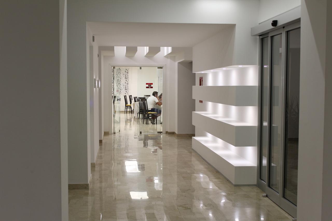 Hotel Miramare Cirò Marina 外观 照片